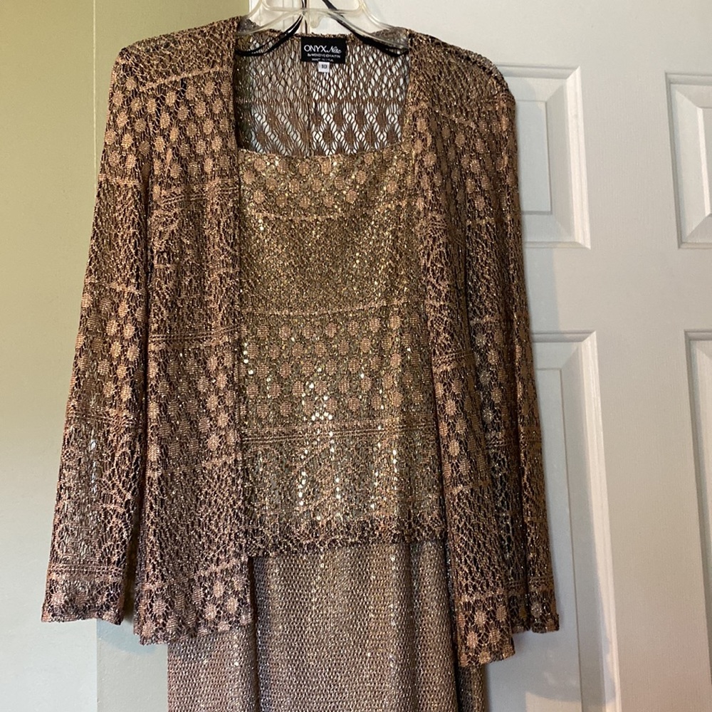 Dress - Picture 2 of 12